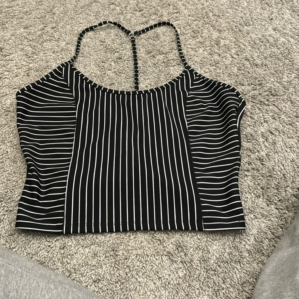 Victoria’s Secret on point striped tank top
